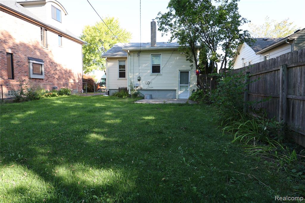 1244 Holland Street Property Photo 22