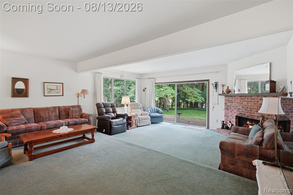 2742 Parkway Place Property Photo 6