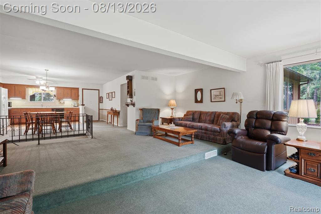 2742 Parkway Place Property Photo 7