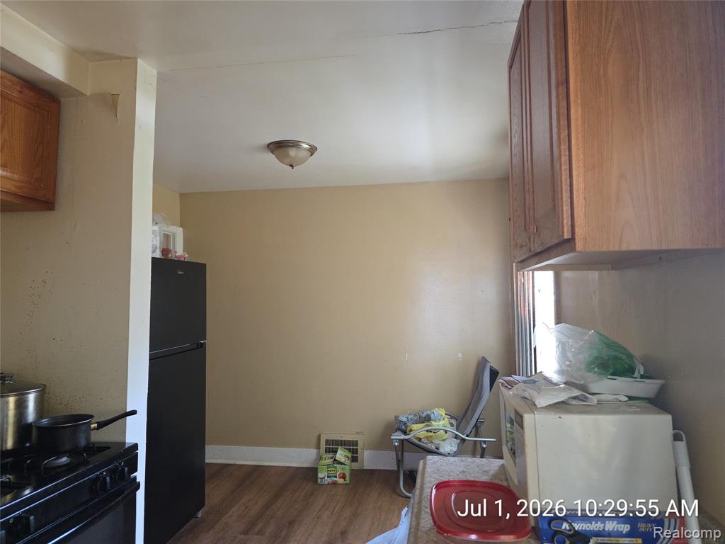 8499 Westwood Street Property Photo 5