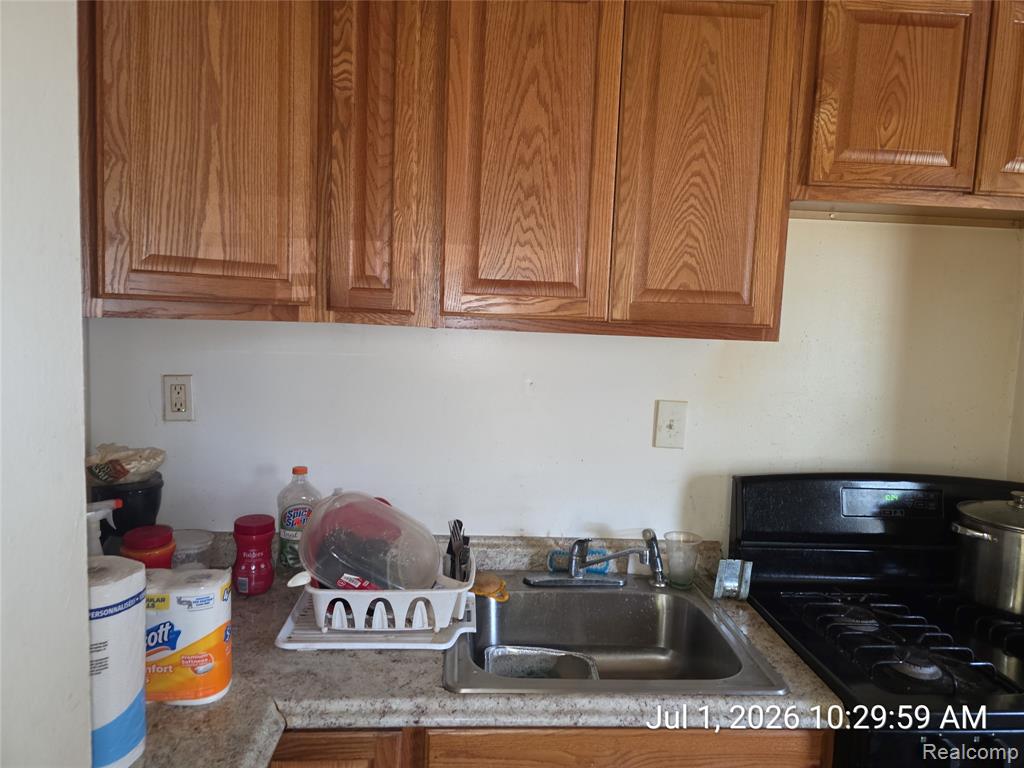 8499 Westwood Street Property Photo 6