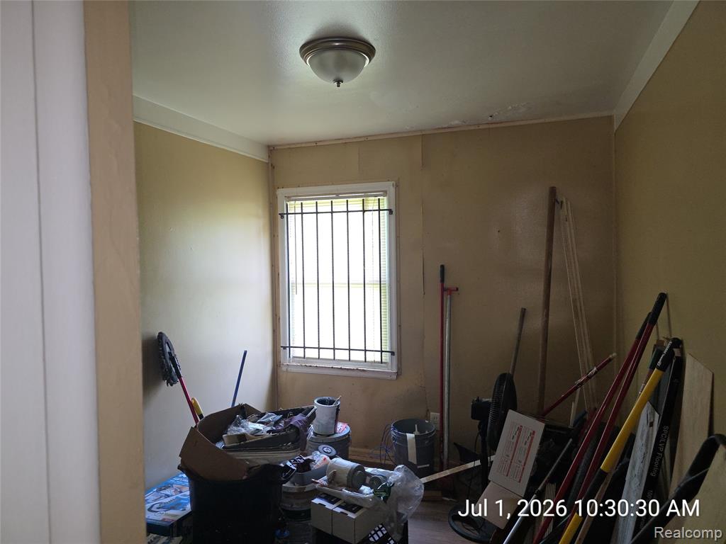 8499 Westwood Street Property Photo 11