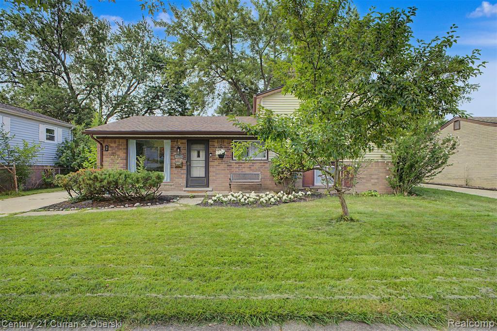 33223 Lynx Street Property Photo 1