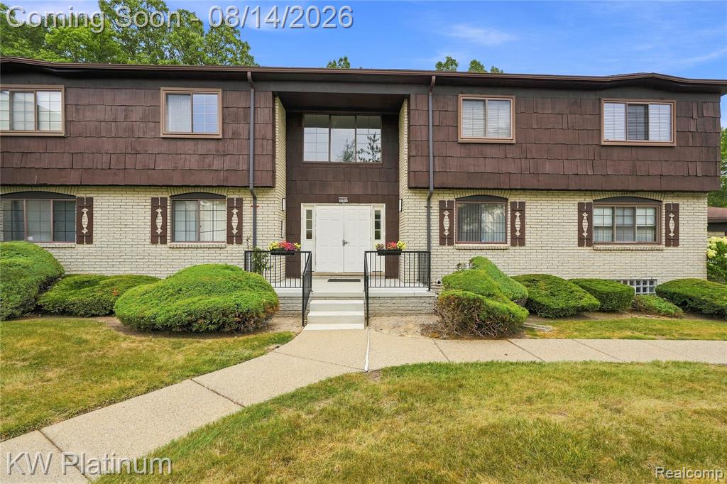 29990 Wildbrook Dr, Property Photo 2