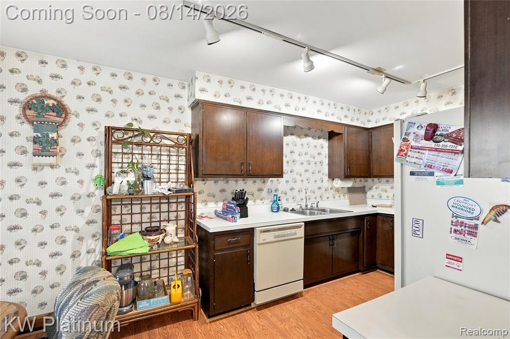 29990 Wildbrook Dr, Property Photo 9