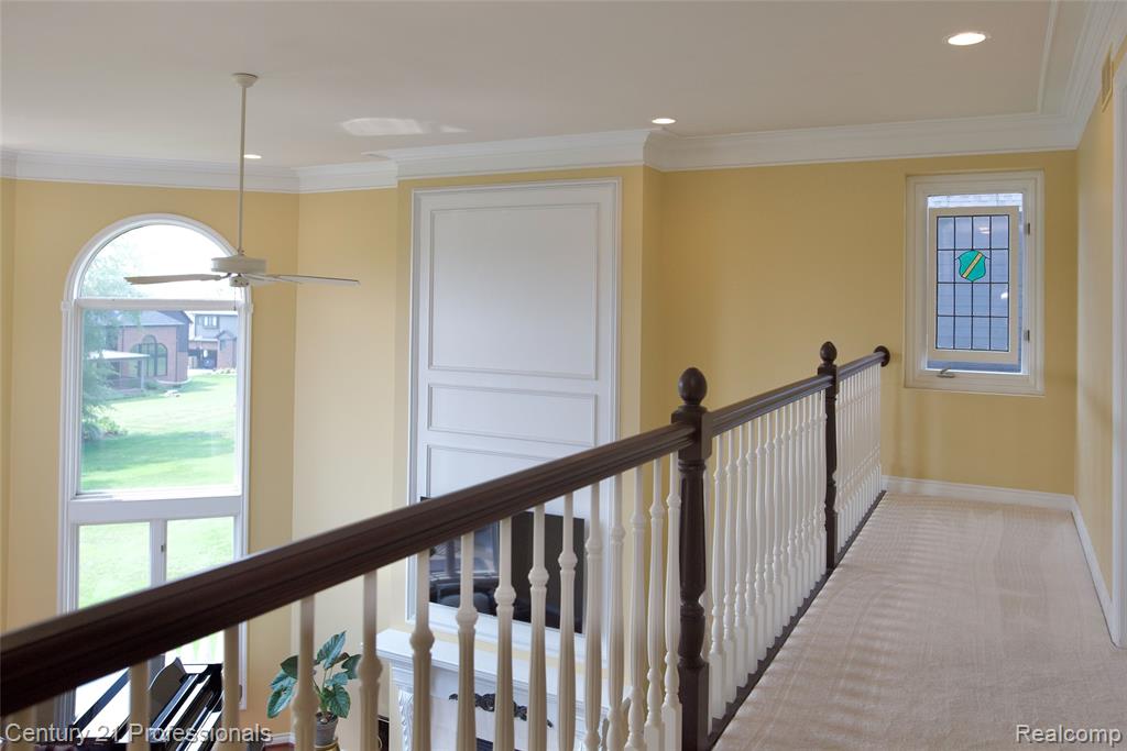 916 Majestic Property Photo 15