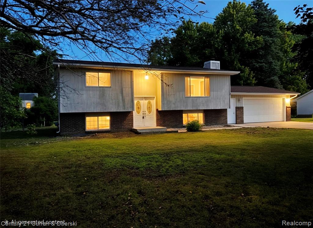 1954 W Midland Road Property Photo 2
