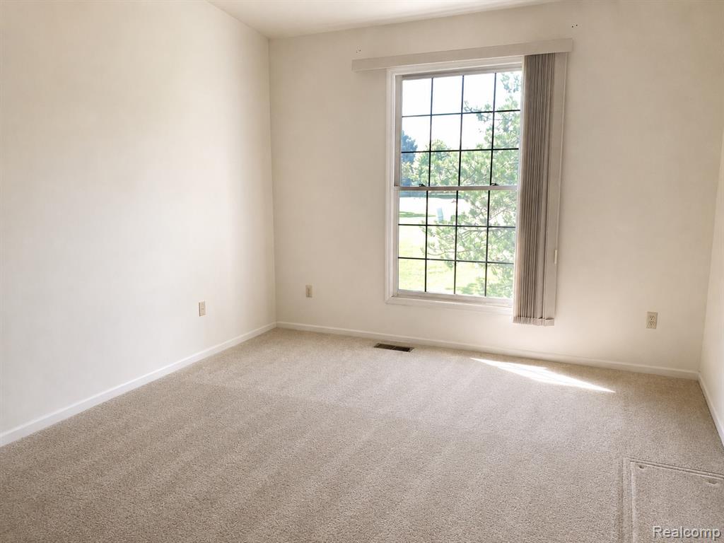 48781 Mill Bank Court Property Photo 29
