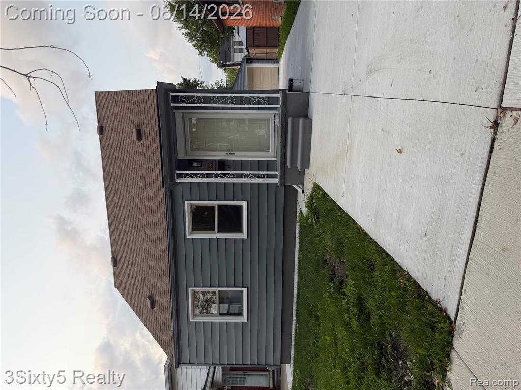 734 Highland Street Property Photo 1