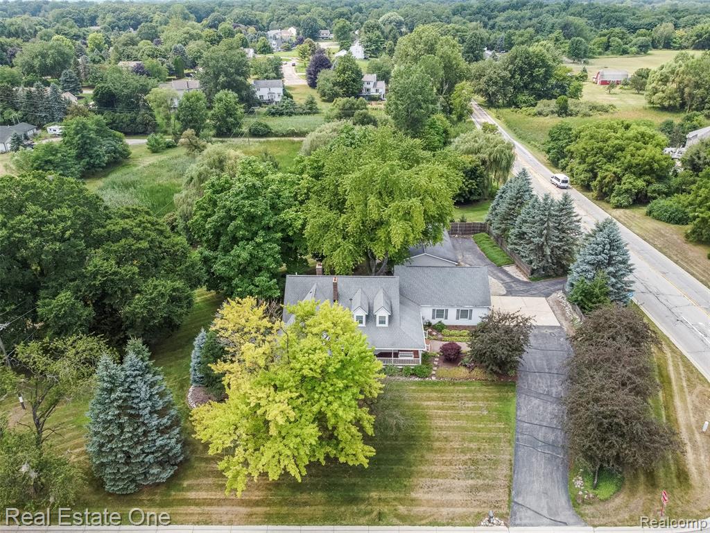 11030 Marshall Road Property Photo 3