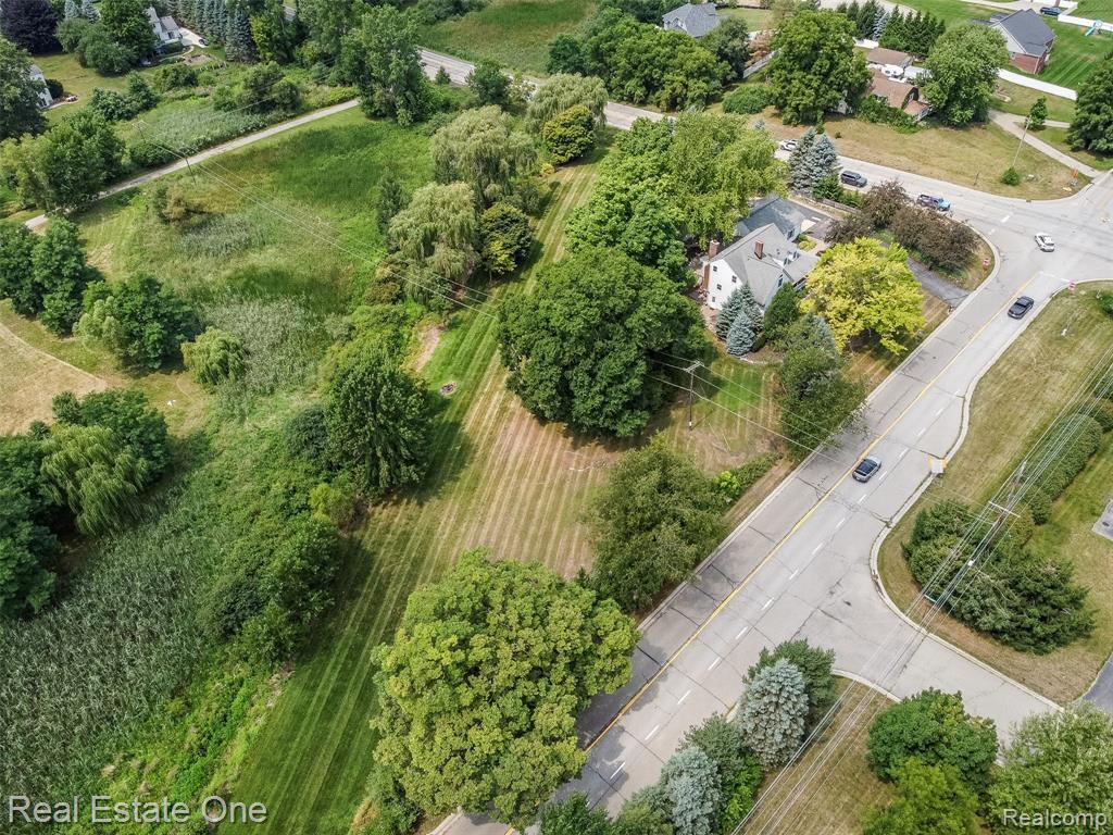 11030 Marshall Road Property Photo 4