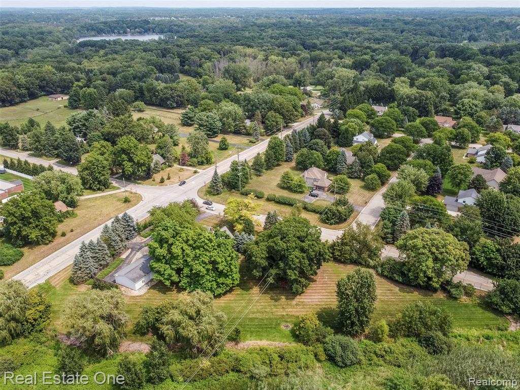 11030 Marshall Road Property Photo 6