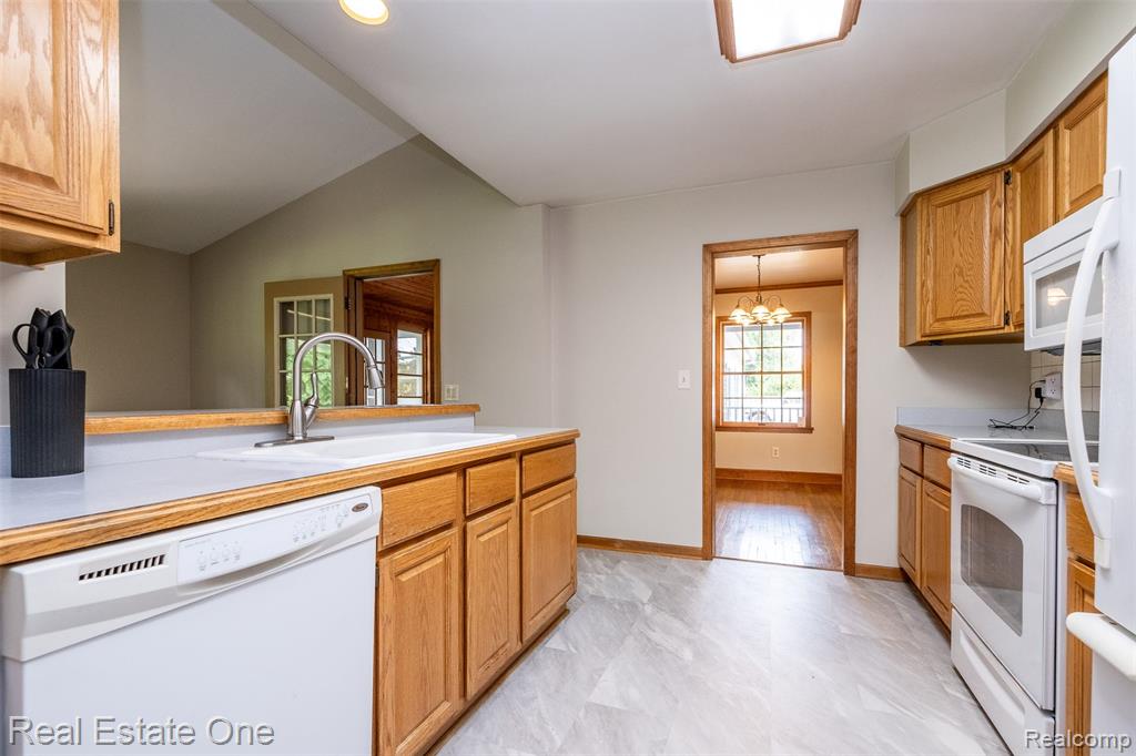 11030 Marshall Road Property Photo 26