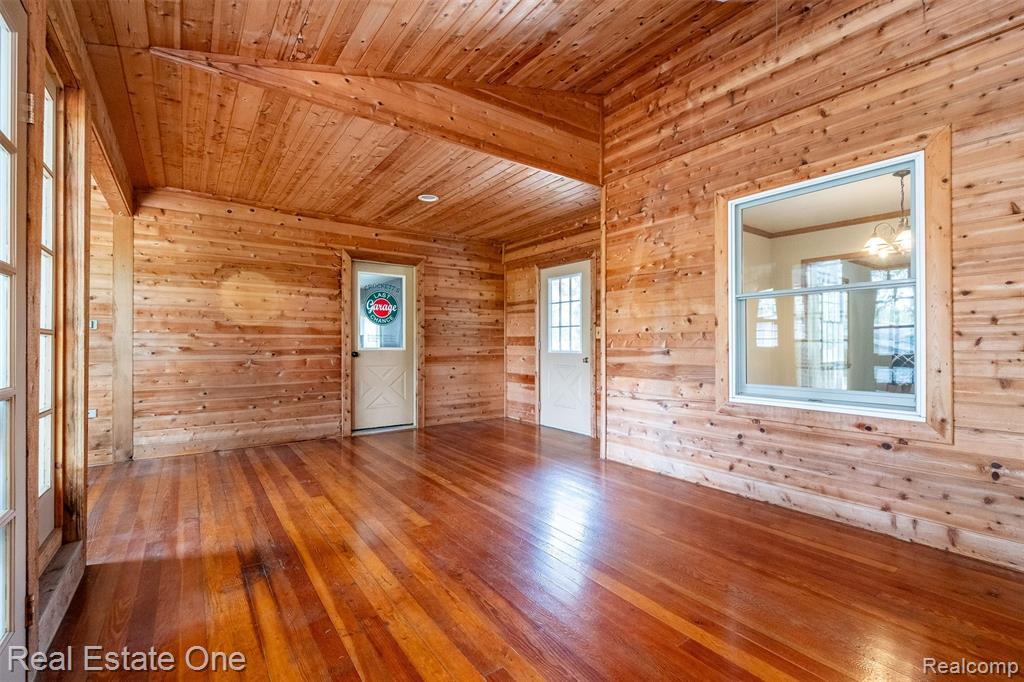 11030 Marshall Road Property Photo 31