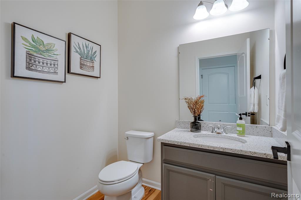 343 Amelia Circle Property Photo 18