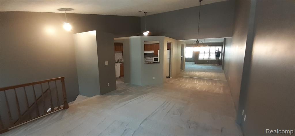 61210 Greenwood Drive Property Photo 4