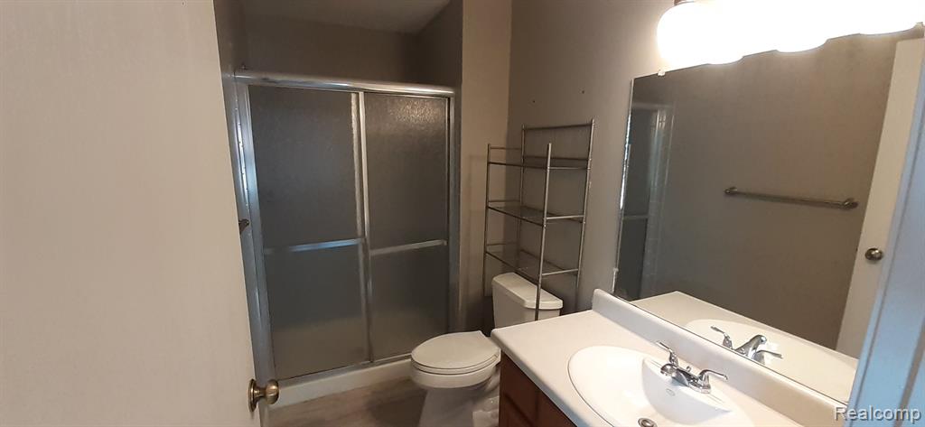 61210 Greenwood Drive Property Photo 11
