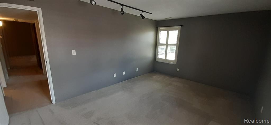 61210 Greenwood Drive Property Photo 13