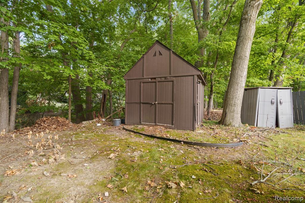 23640 Oak Glen Drive Property Photo 27