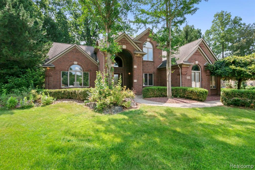 52018 Loon Court Property Photo 1