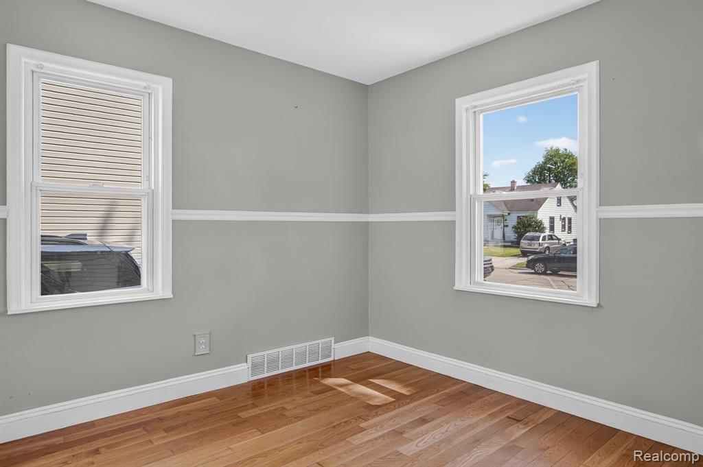 6800 Jackson Property Photo 18