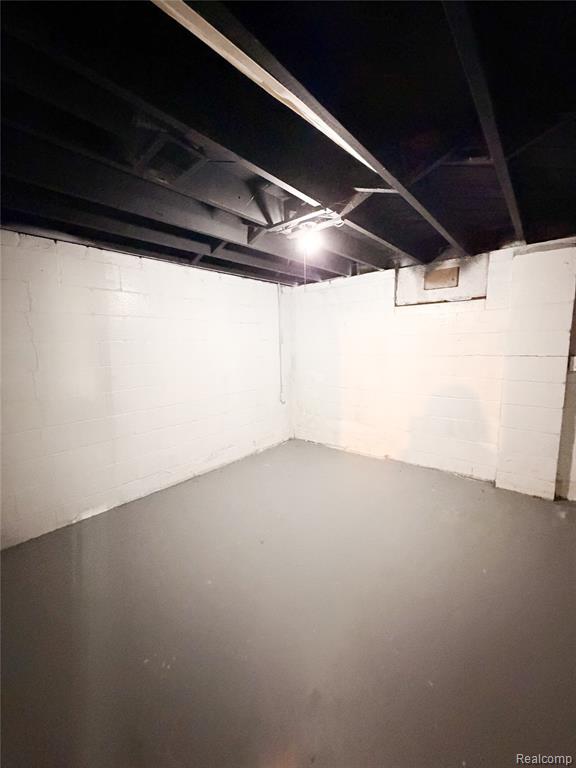 20091 Barlow Street Property Photo 13