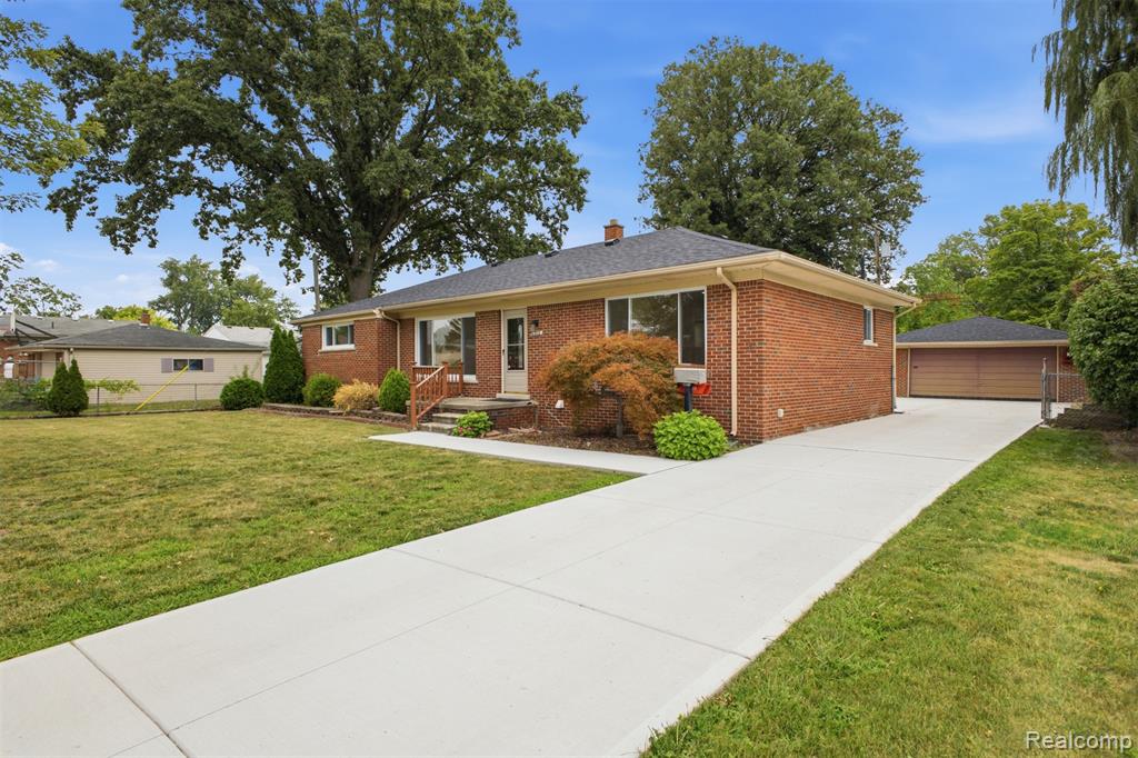 6326 Lathers Street Property Photo 1