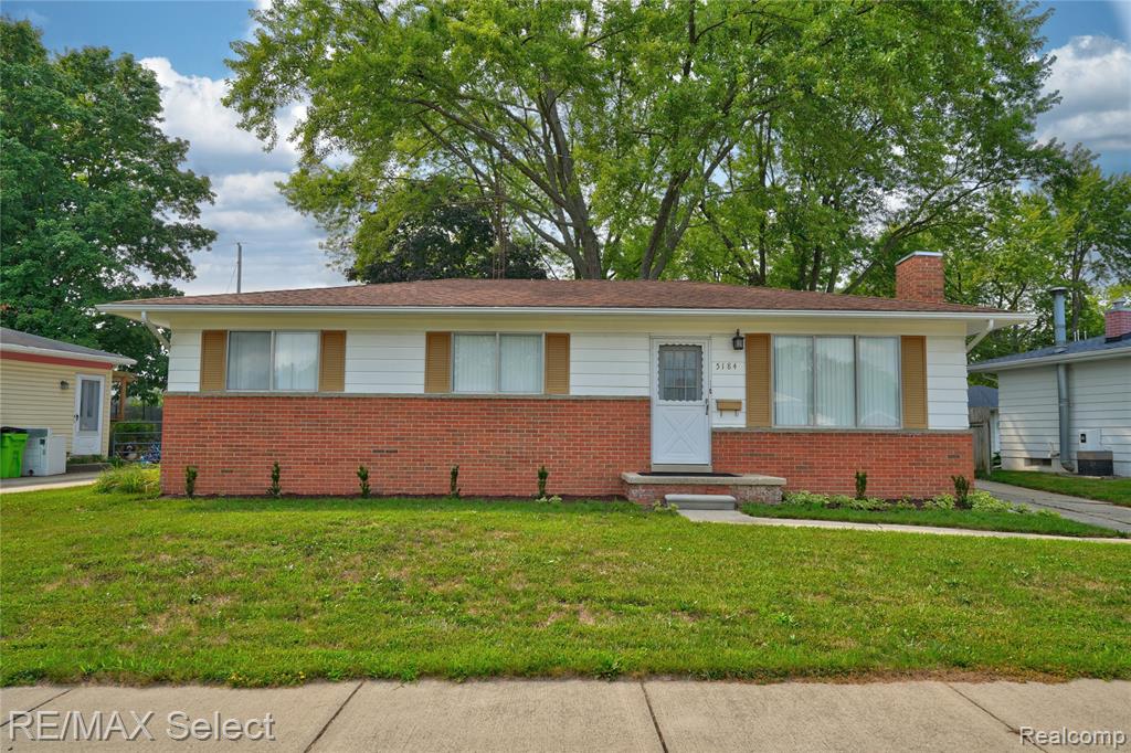 5184 Worchester Drive Property Photo 1