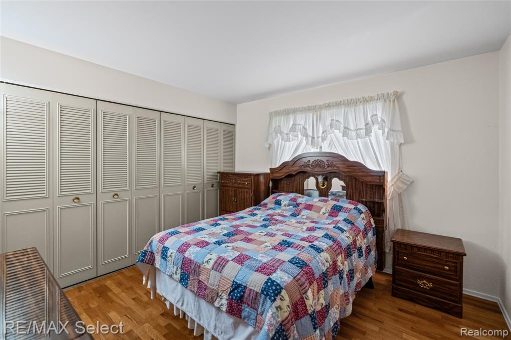 5184 Worchester Drive Property Photo 11
