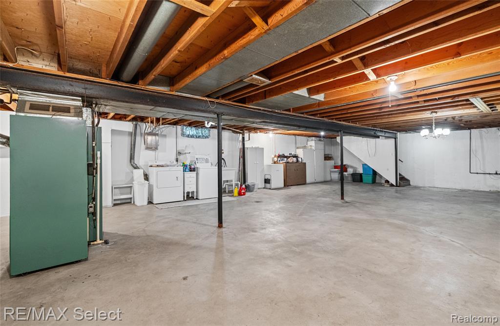 5184 Worchester Drive Property Photo 16