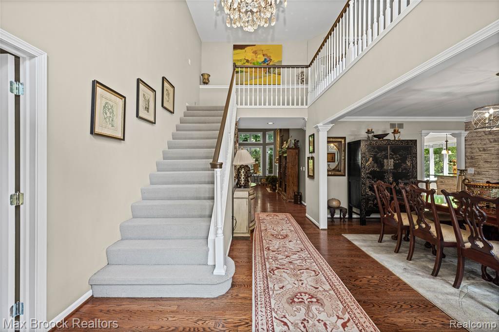 7398 Autumn Hill Drive Property Photo 7