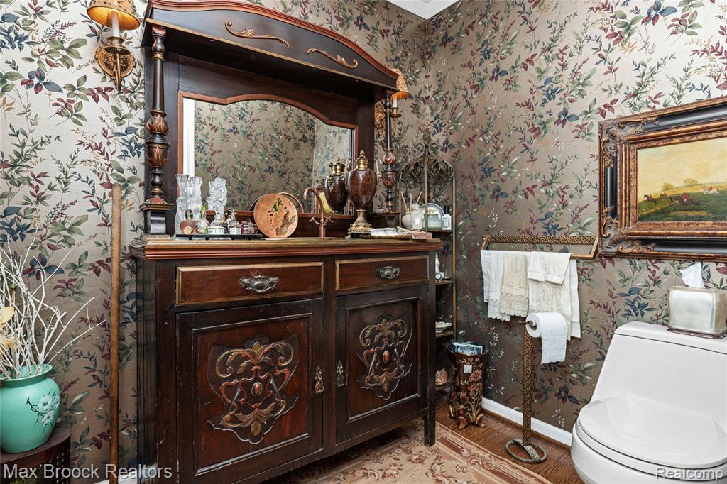 7398 Autumn Hill Drive Property Photo 41