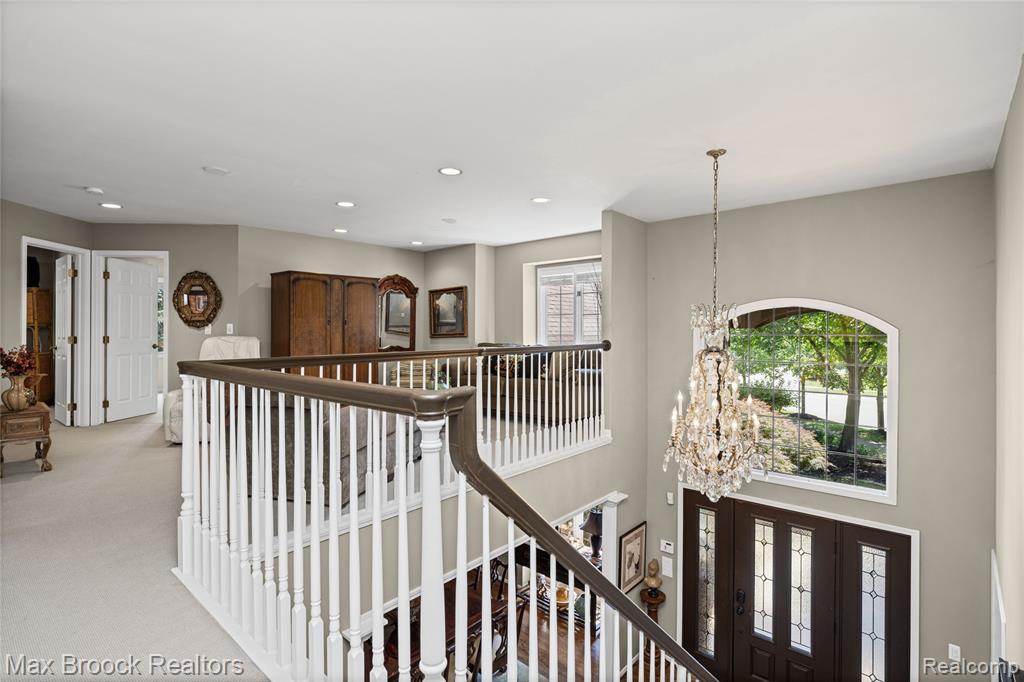7398 Autumn Hill Drive Property Photo 42