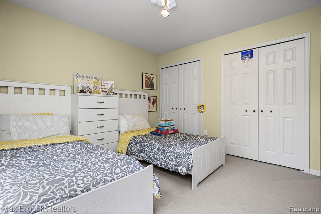 7398 Autumn Hill Drive Property Photo 48