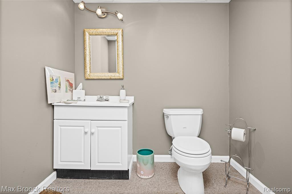 7398 Autumn Hill Drive Property Photo 55