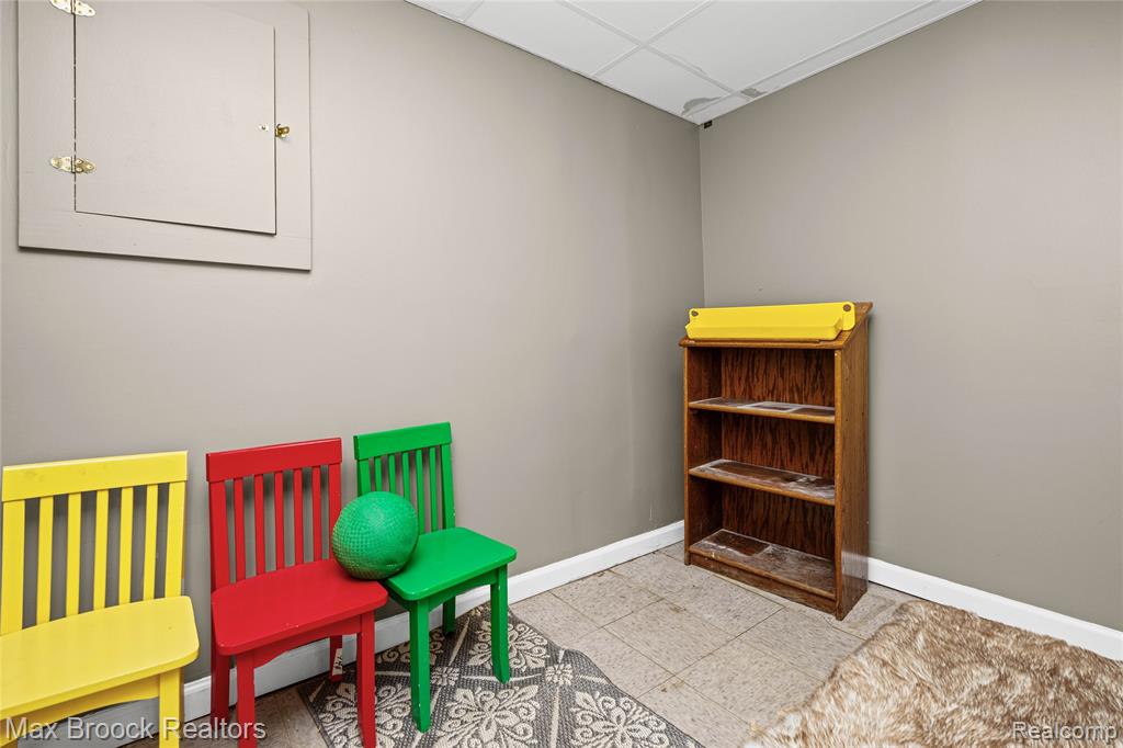 7398 Autumn Hill Drive Property Photo 56