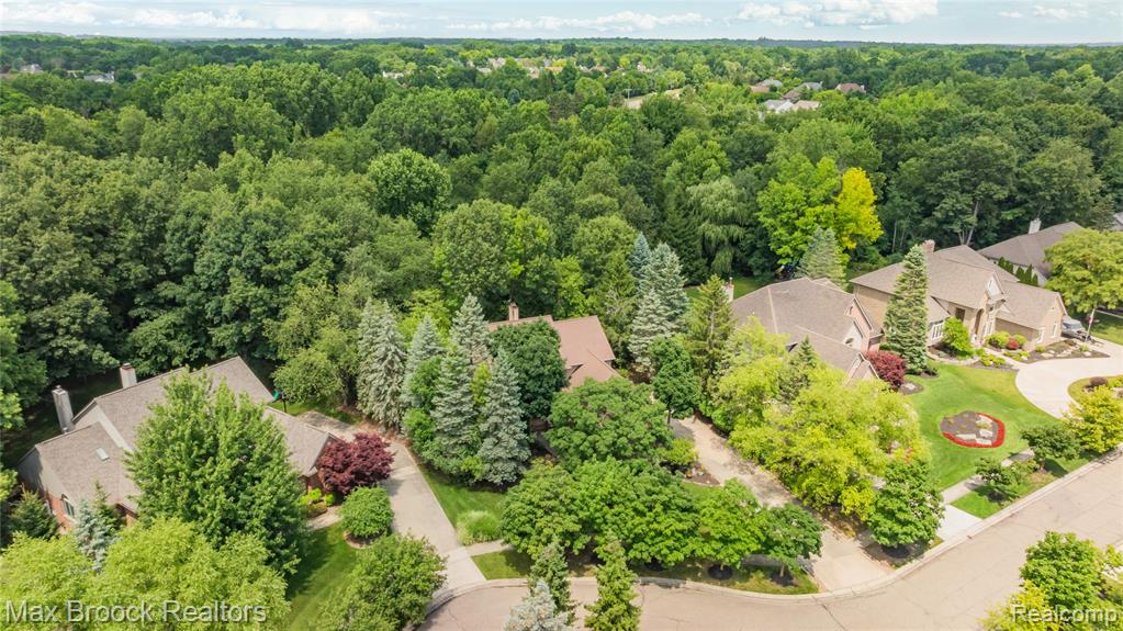 7398 Autumn Hill Drive Property Photo 65