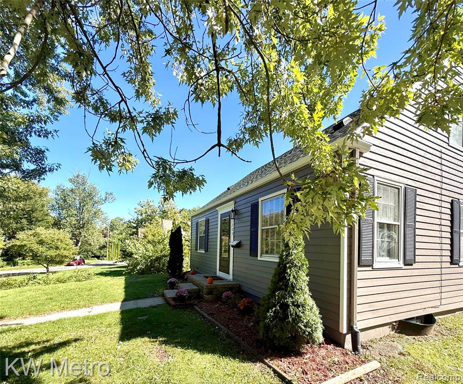 1305 Collegewood Street Property Photo 7