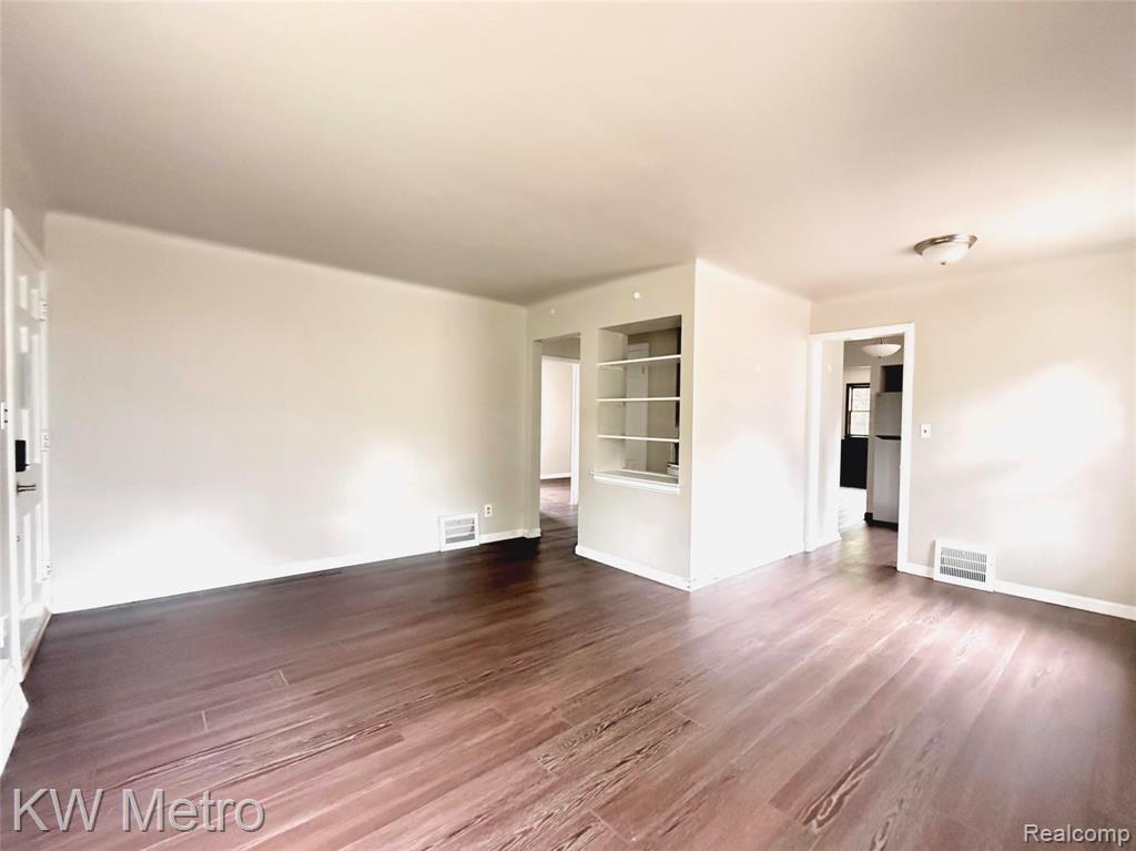 1305 Collegewood Street Property Photo 16