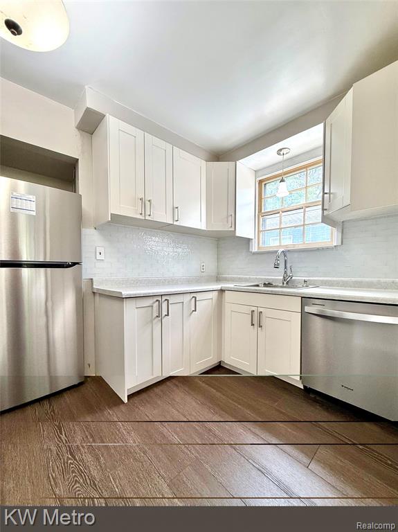 1305 Collegewood Street Property Photo 24