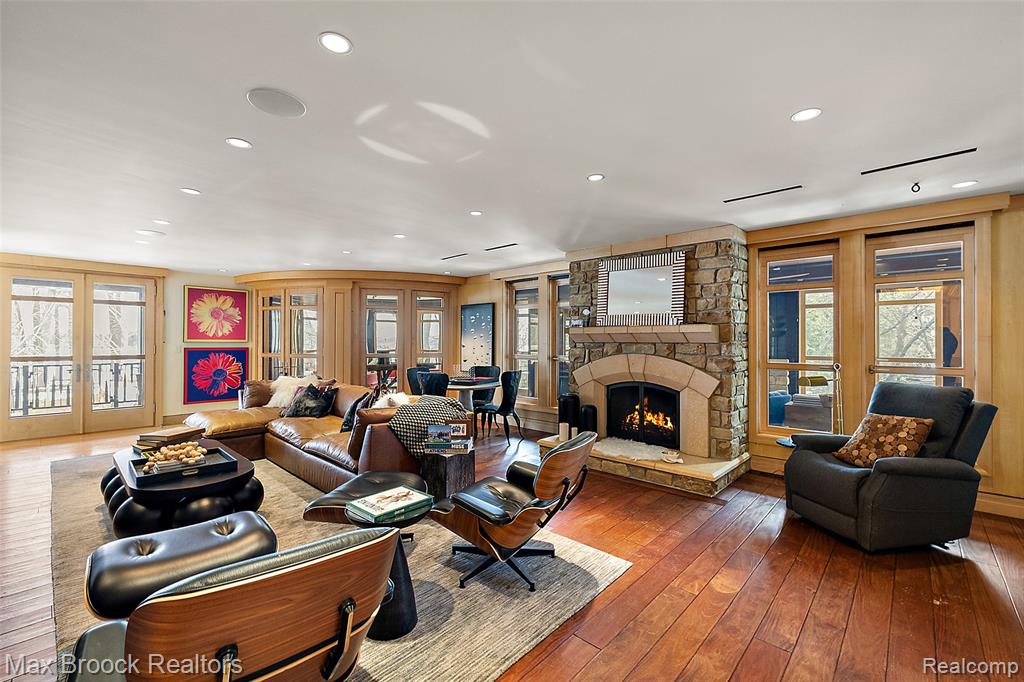 4740 Dow Ridge Road Property Photo 10