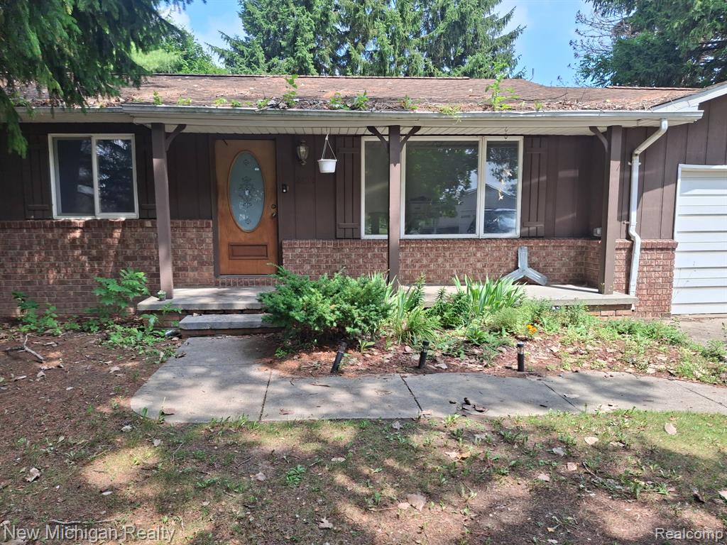 2433 Willow Street Property Photo 1