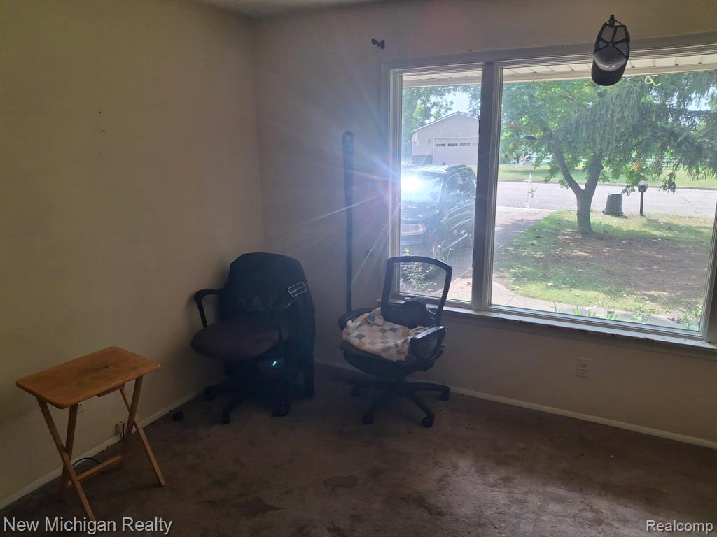 2433 Willow Street Property Photo 23