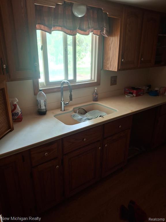 2433 Willow Street Property Photo 27