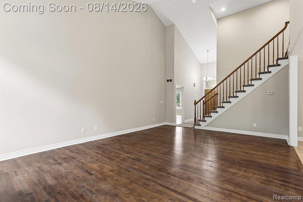 3326 Shorewood Avenue Property Photo 4