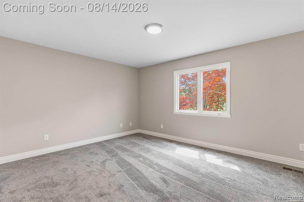 3326 Shorewood Avenue Property Photo 21