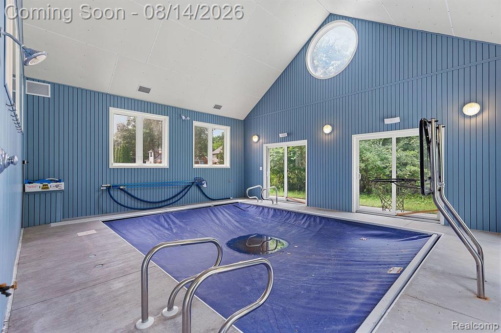 3326 Shorewood Avenue Property Photo 23
