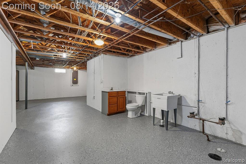 3326 Shorewood Avenue Property Photo 26