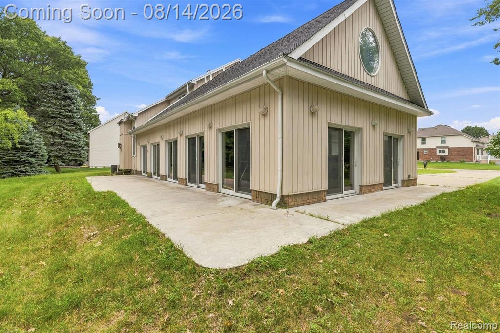 3326 Shorewood Avenue Property Photo 29
