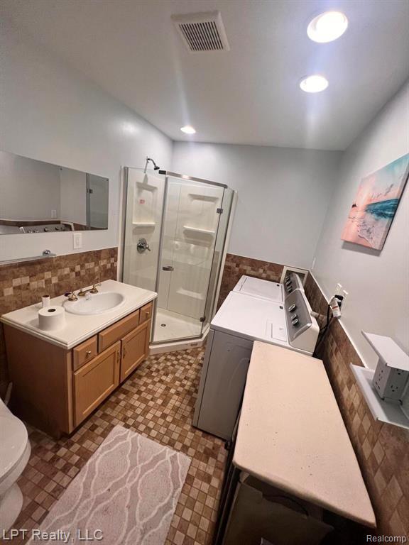 33 E Bernhard Unit #2 Property Photo 7